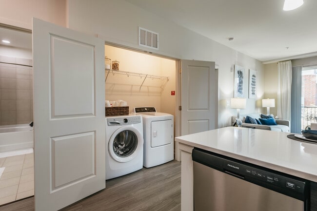 Photo - Crabtree Lakeside