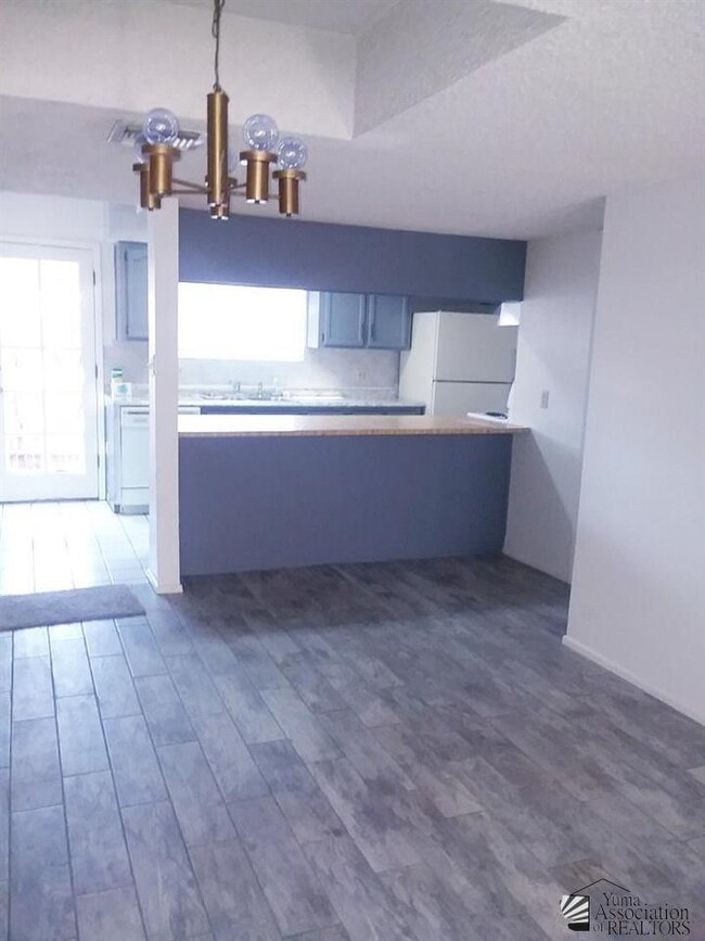 Photo - 833 S Avenue A Unit 5