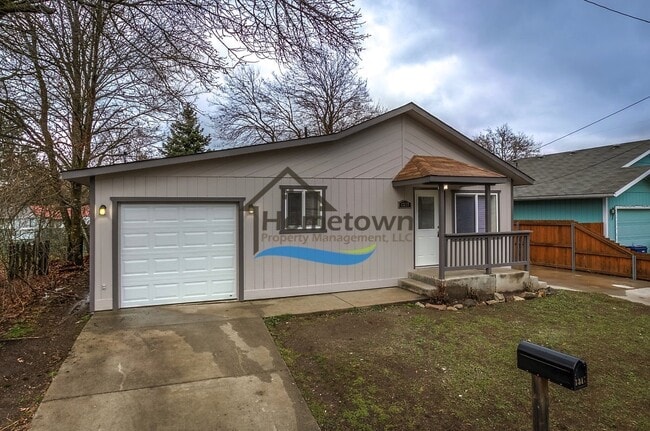 Building Photo - 3 Bed 1 Bath Coeur D'Alene Home with Single Car Garage!