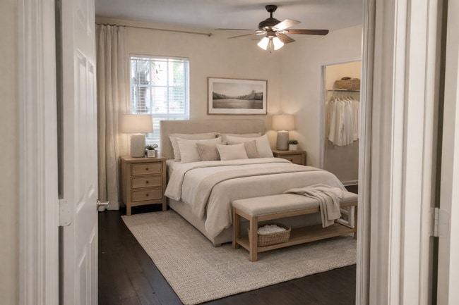 Photo - Beautiful 1/1 condo Lake View close to UCF and Valencia College. Unit 216