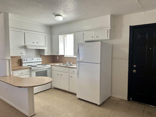 Photo - 1119 46th St