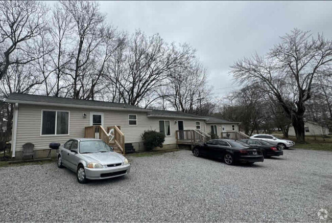 Building Photo - 1319 Givens Ln Unit 1319 Rental