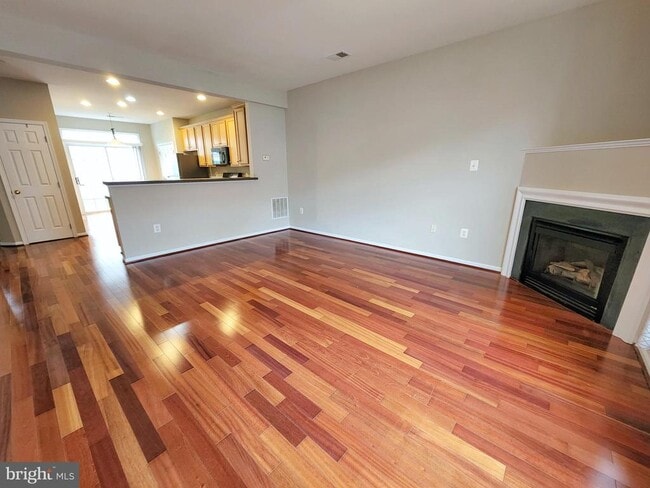 Photo - 20969 Kittanning Ln