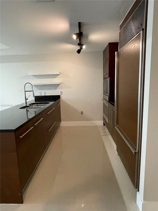 Photo - 475 Brickell Ave Unit 414
