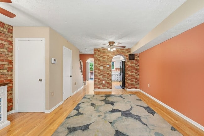 Photo - 4333 Gilmer Ct
