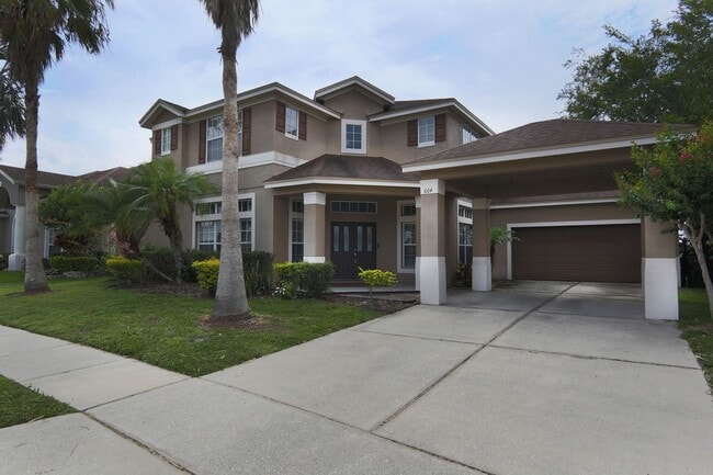 Photo - 664 Cedar Forest Cir