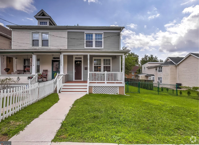 Building Photo - 430 E Pennsylvania Ave Rental