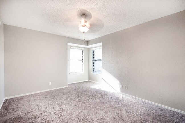 Photo - 1021 Timberoaks Dr Apartment Unit 1049-2