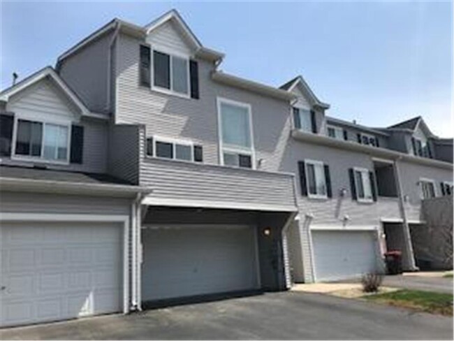 Photo - 6730 Meadow Grass Ln S Townhome