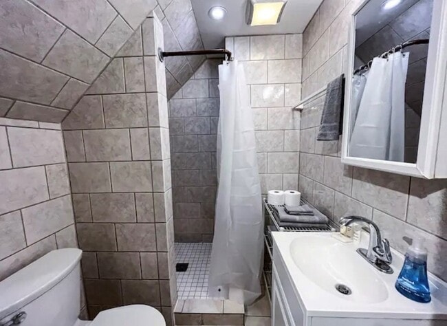 Photo - 109 Cook St Apt 5.