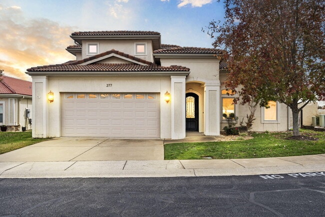 Photo - 277 Siena Blvd