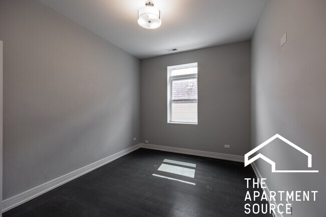 Photo - 3255 N Elston Ave Unit 2