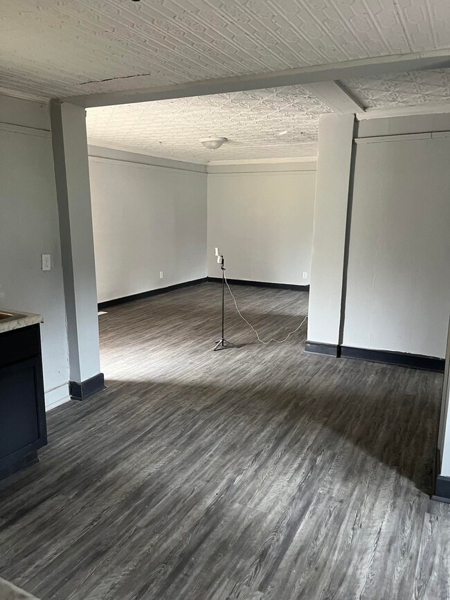 Photo - 622 Highland-