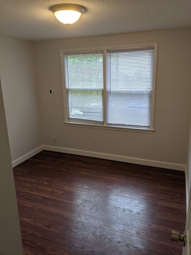 Photo - 105 Starlite Dr Unit A