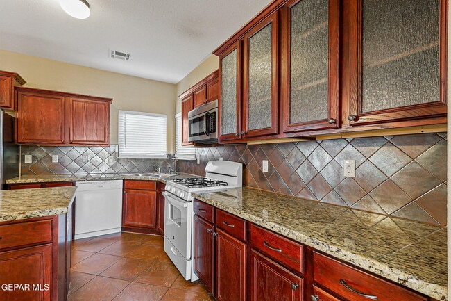 Photo - 14221 Silver Point Ave