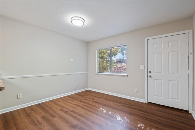 Photo - 580 Northridge Crossing Dr