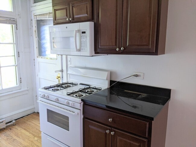 Photo - 905 Elmwood Ave Unit 11-J1