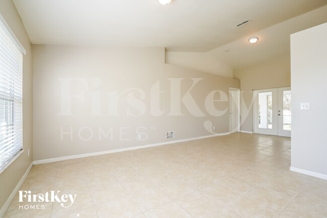 Photo - 1828 SW 3rd Pl