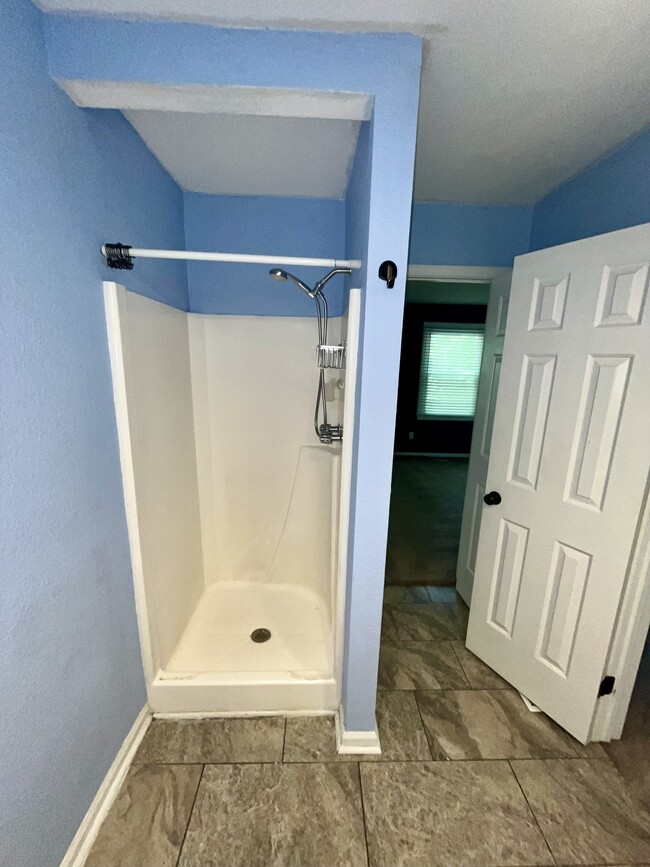 Photo - 1924 Woodgate Arch Townhome