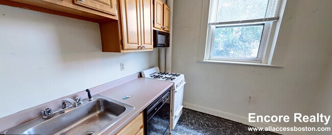 105 Jersey St Unit 12
