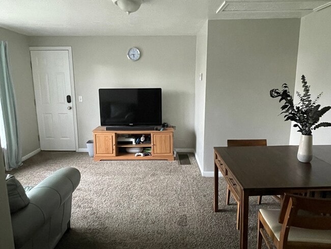 Photo - 164 N 300 E