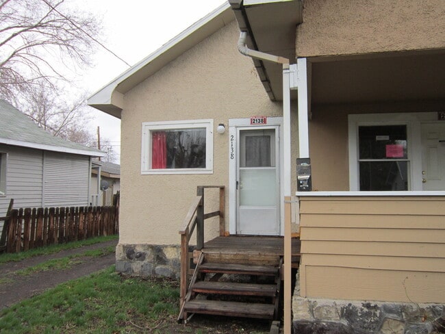 Building Photo - Wantland Duplex Unit 2138