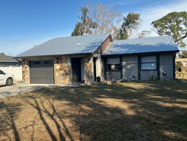 Photo - 731 Locklear Ave