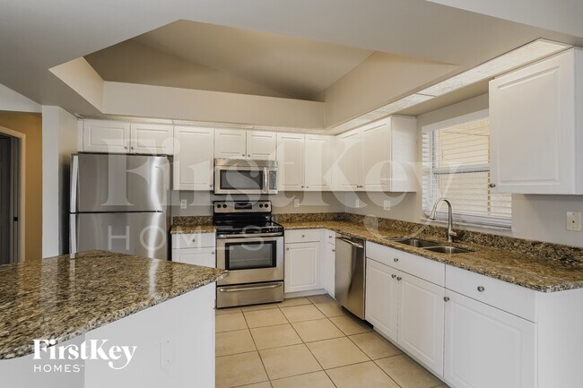 Photo - 1842 NW 5th Pl