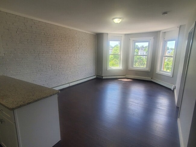 Photo - 620 Dudley St Unit 4