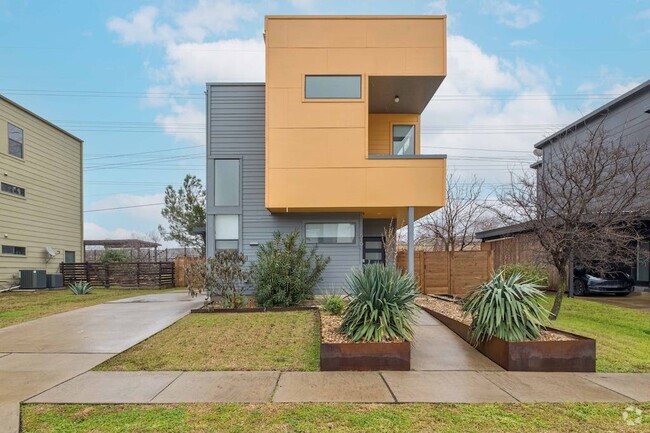Building Photo - 6101 Toscana Ave Rental