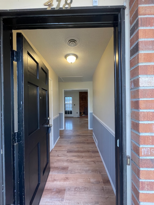 Photo - 418 Hillcrest Dr