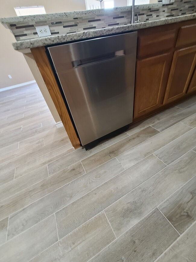 Photo - 8015 Julie Ave