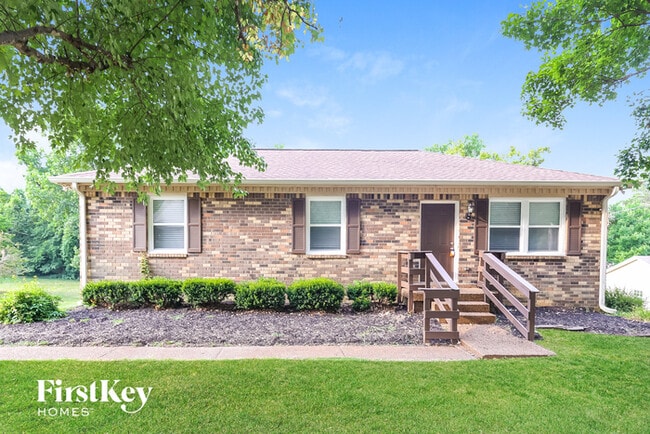 Building Photo - 704 Berkshire Dr Rental