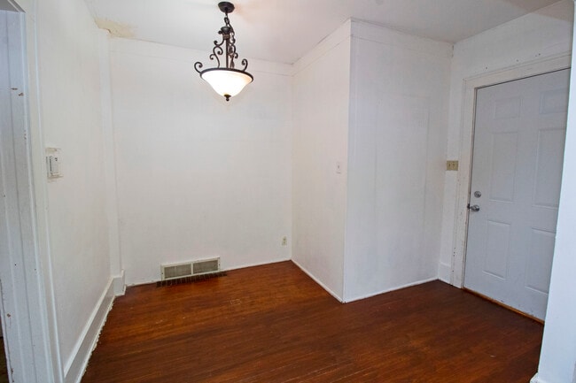 Photo - 433 5th Ave NE Unit 2