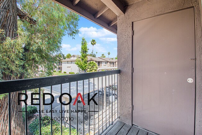 Photo - 551 N Santa Fe St Unit 8