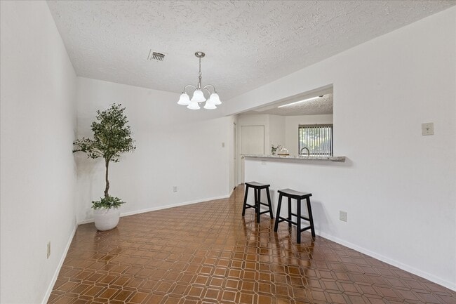 Photo - 4606 Laureldale Rd
