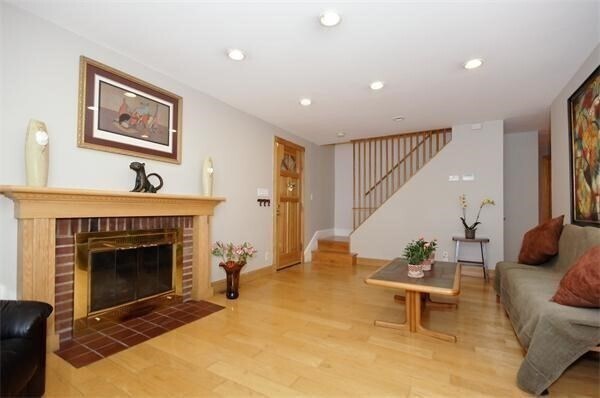 Photo - 22 Westlund Rd