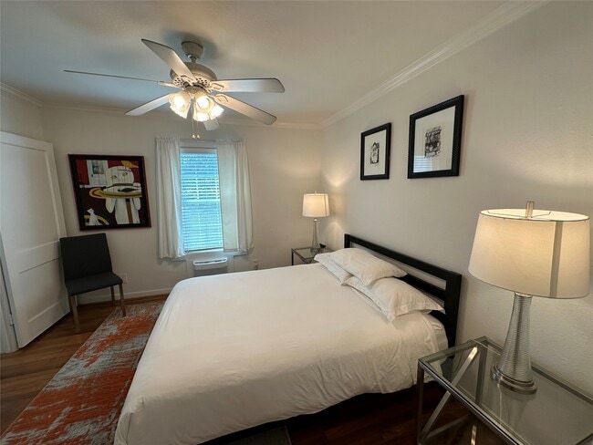Photo - 1639 Bonnie Brae St