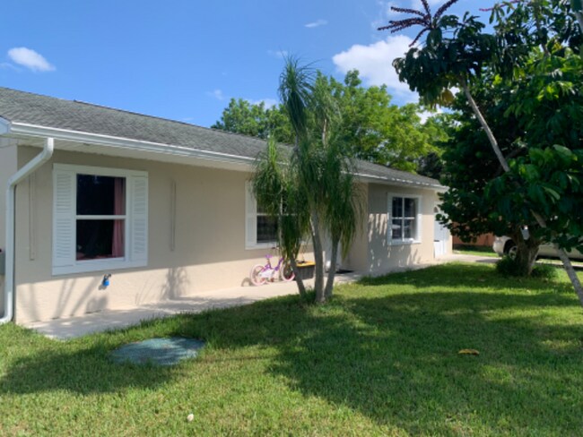 Photo - 1107 SW Ithaca St