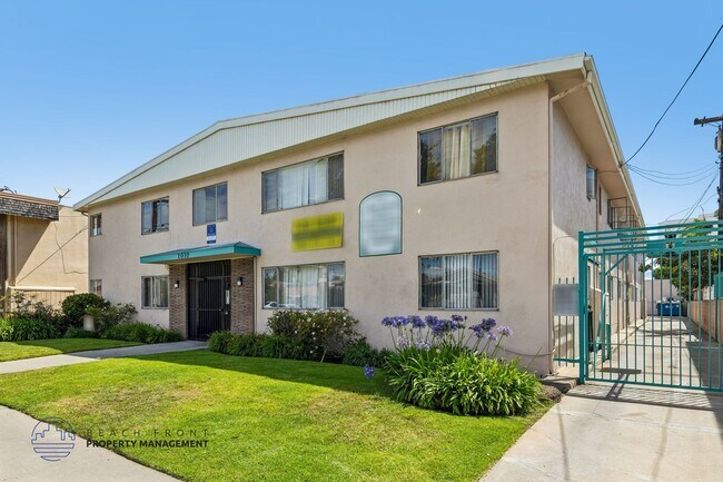 Photo - 1010 Larch St.