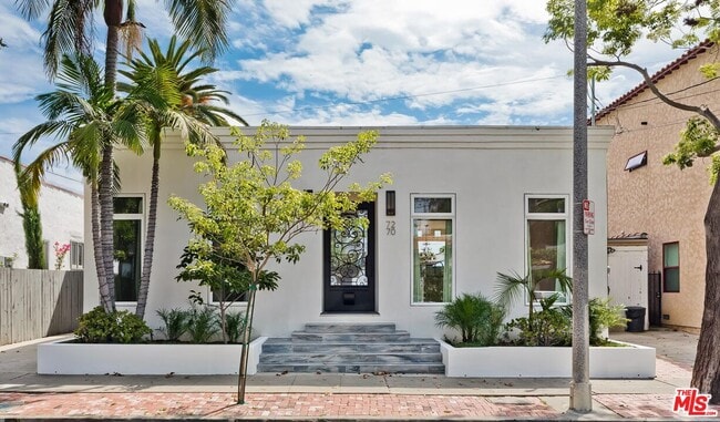 Building Photo - 7270 Waring Ave