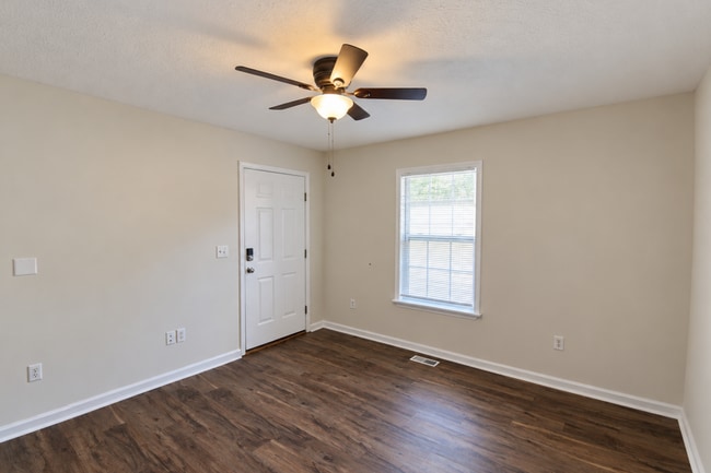 60 Lexington Ct Unit 60 Lexington Ct A