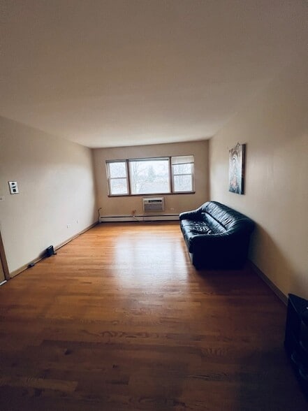 Photo - 3954 N Pioneer Ave