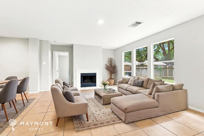 3723 Nutwood Ln