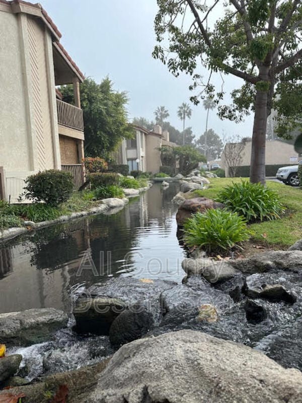 Photo - 16542 Blackbeard Ln Unit #305