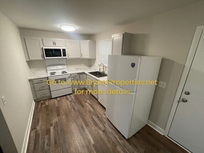 Photo - Clarksville Hwy-Kings Lane Area