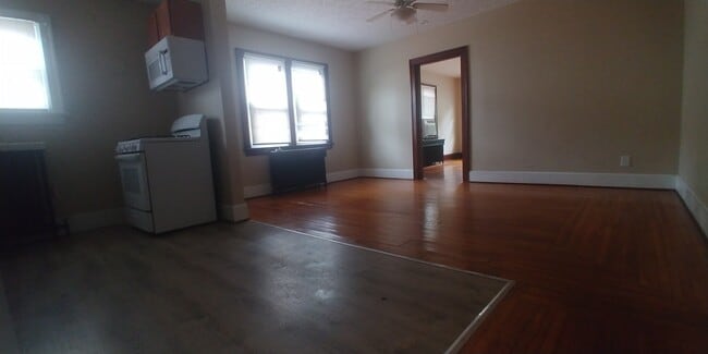 Photo - 2941 Montana Ave Unit Apt 4