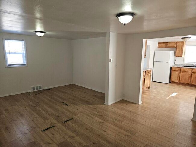 Photo - N1721 Greenville Dr