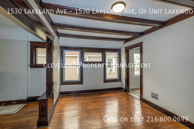 1530 Lakeland Ave Unit 1530 Lakeland Ave, Up Unit Lakewood, OH 44107