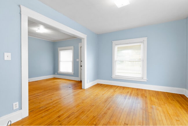 Photo - 35 Auburn Ave Unit 35